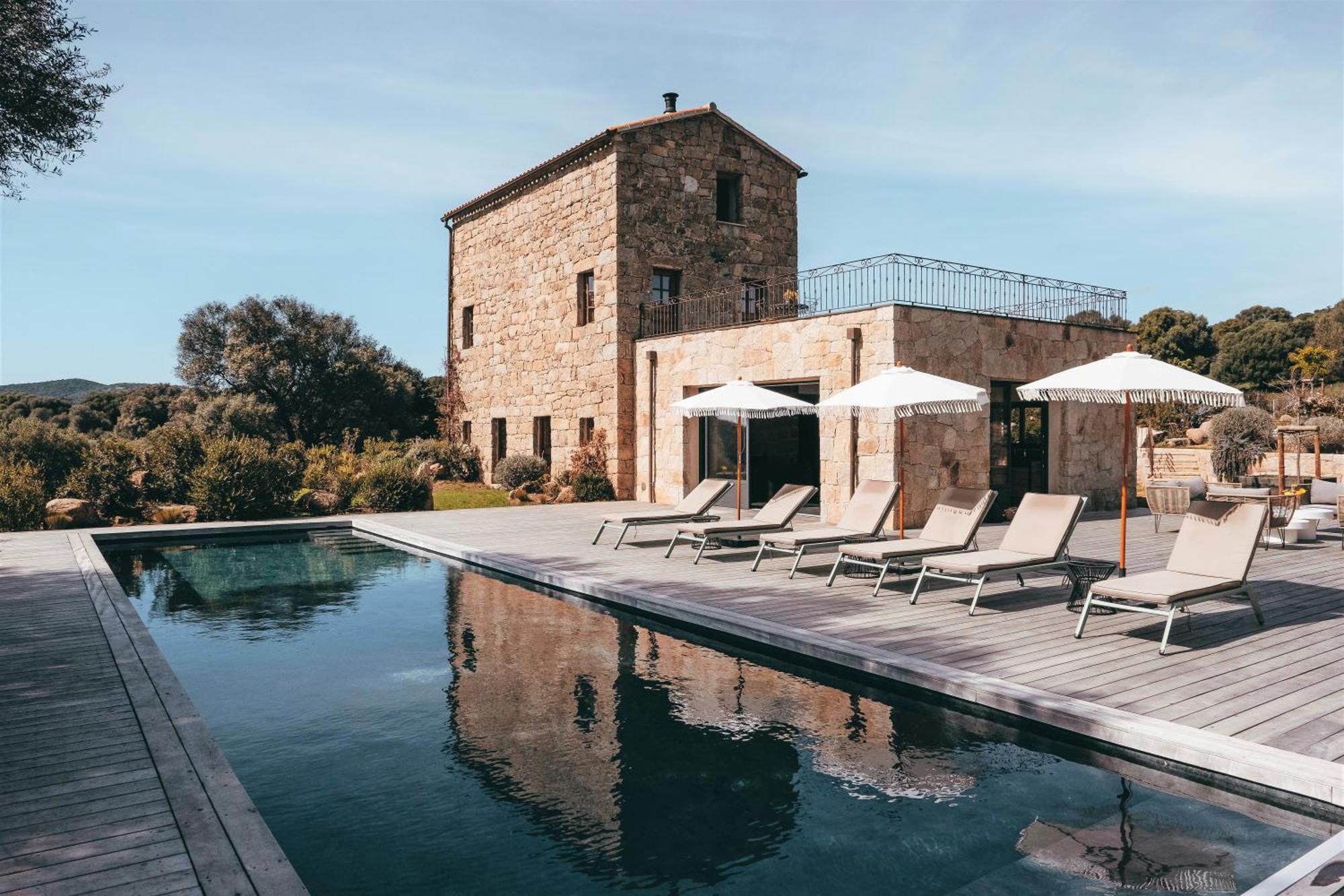 Bergerie De Luxe Pietra Rossa * Serra-di-Ferro (Corsica)
